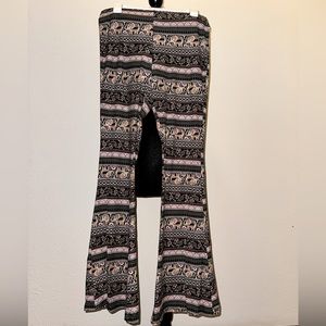 Stretchy wide leg pants